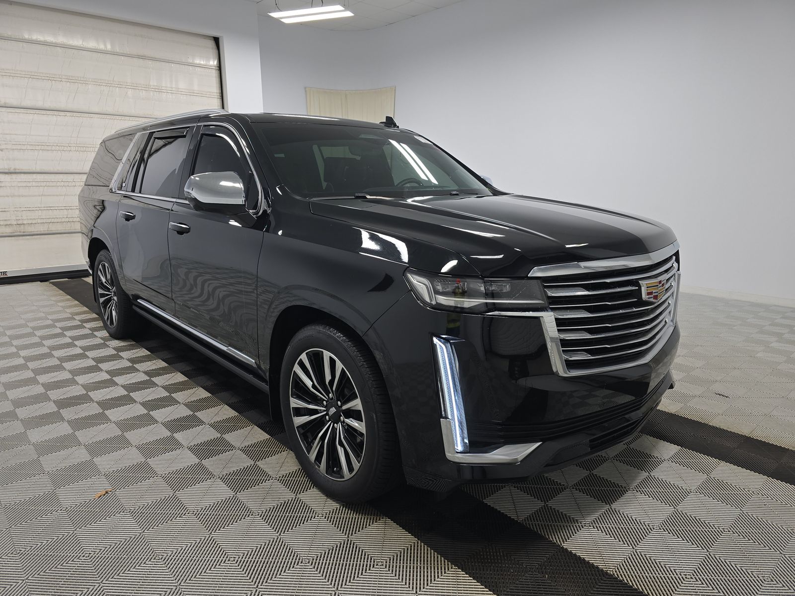 2024 Cadillac Escalade ESV Premium Luxury Platinum AWD