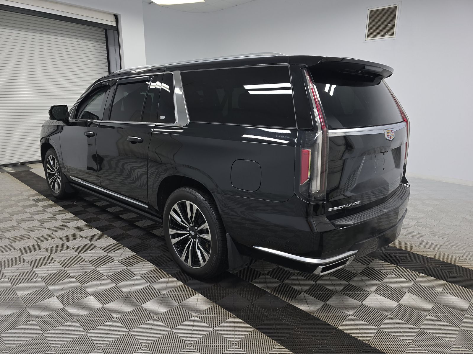 2024 Cadillac Escalade ESV Premium Luxury Platinum AWD