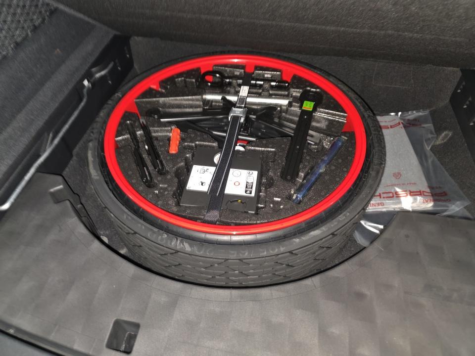 2024 Porsche Cayenne Base AWD