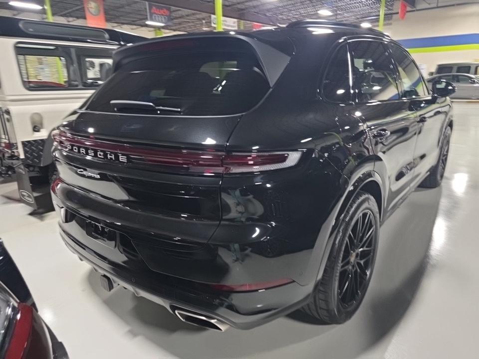 2024 Porsche Cayenne Base AWD