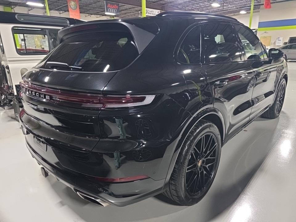 2024 Porsche Cayenne Base AWD