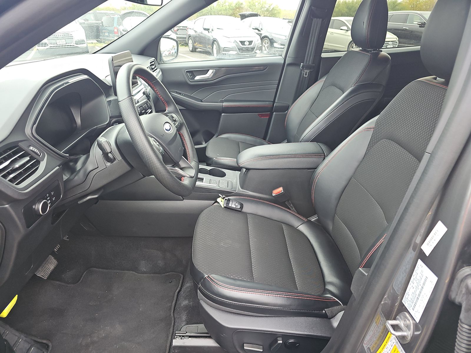 2025 Ford Escape ST-Line FWD