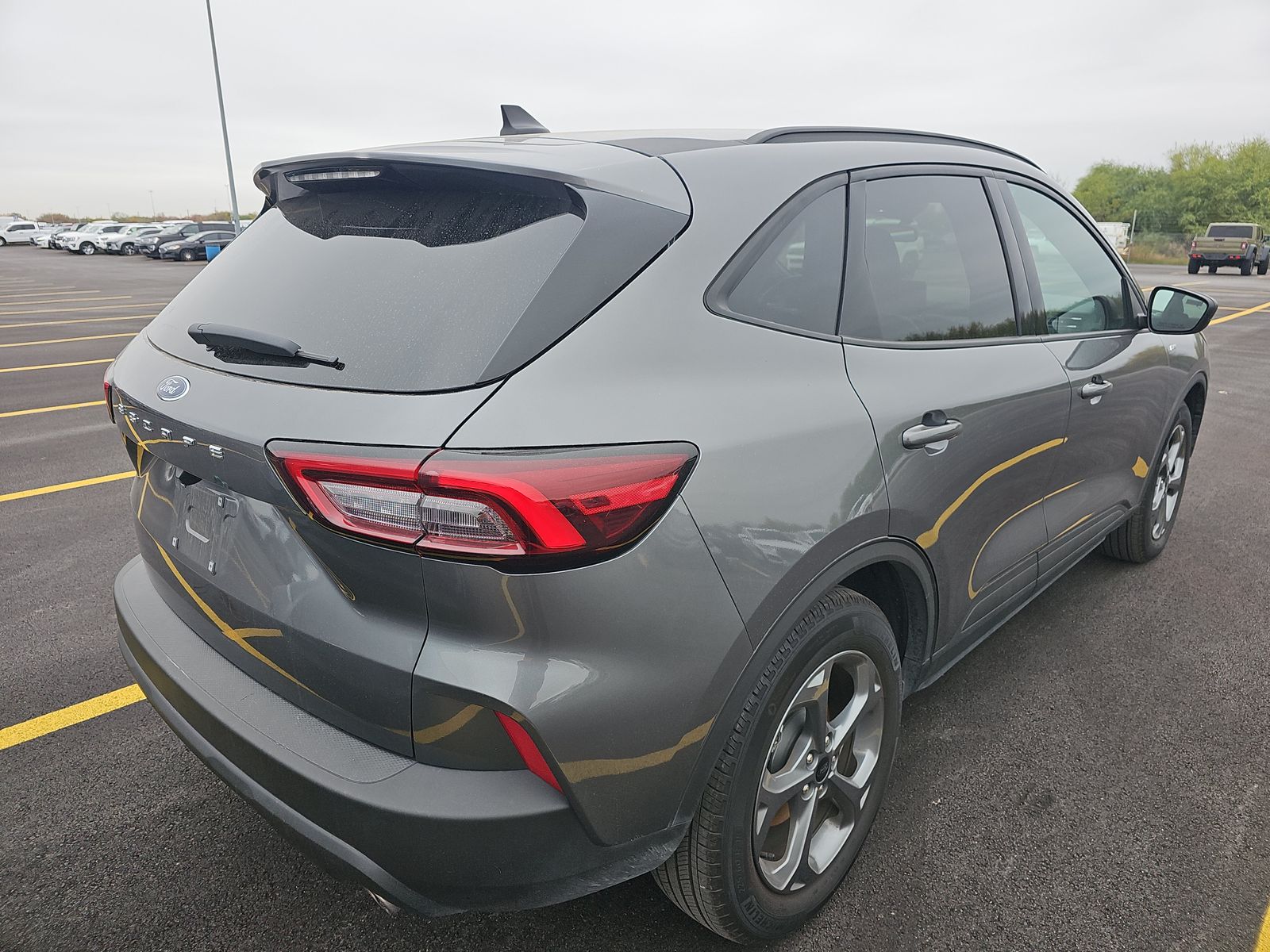 2025 Ford Escape ST-Line FWD