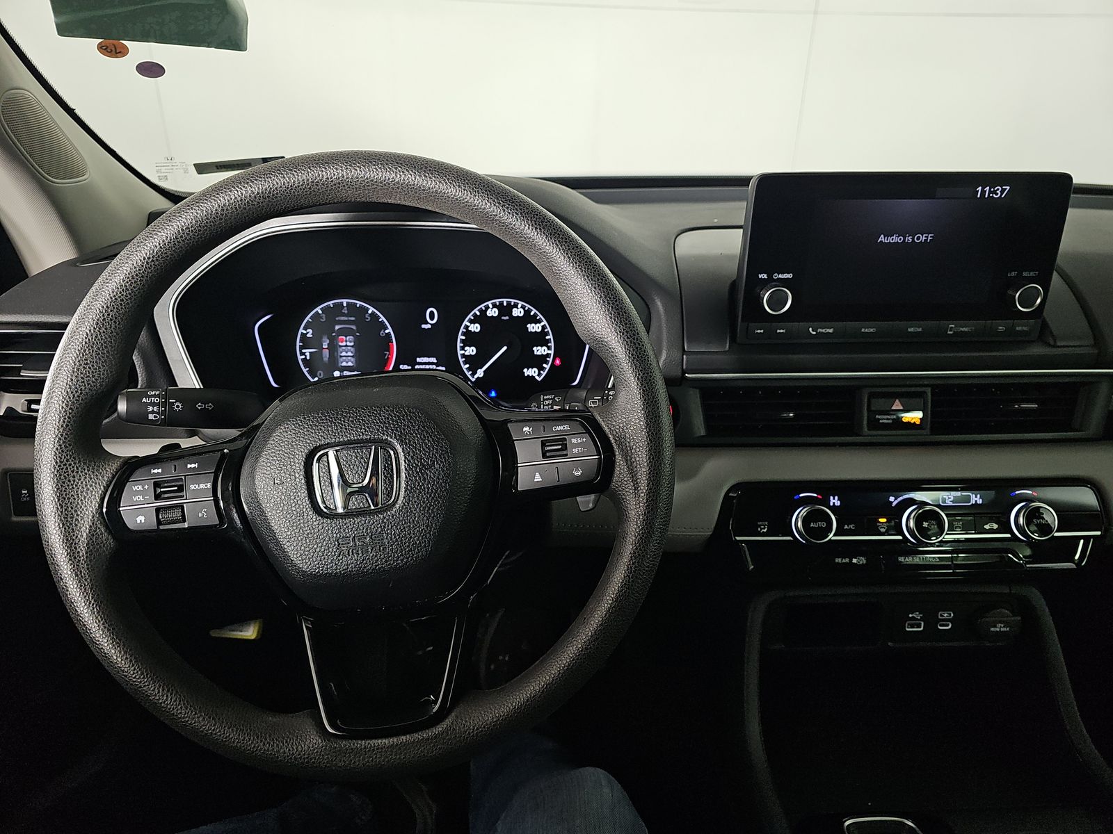 2023 Honda Pilot LX AWD