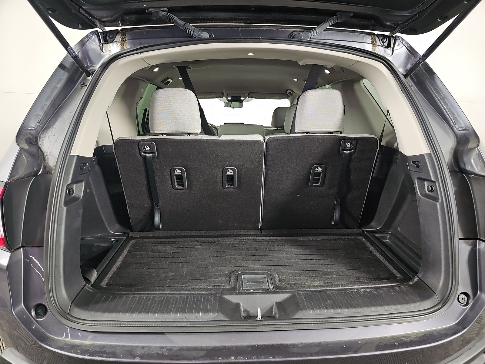 2023 Honda Pilot LX AWD