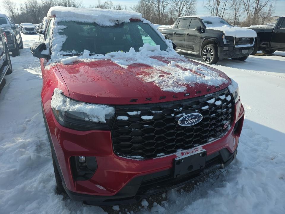 2025 Ford Explorer ST AWD
