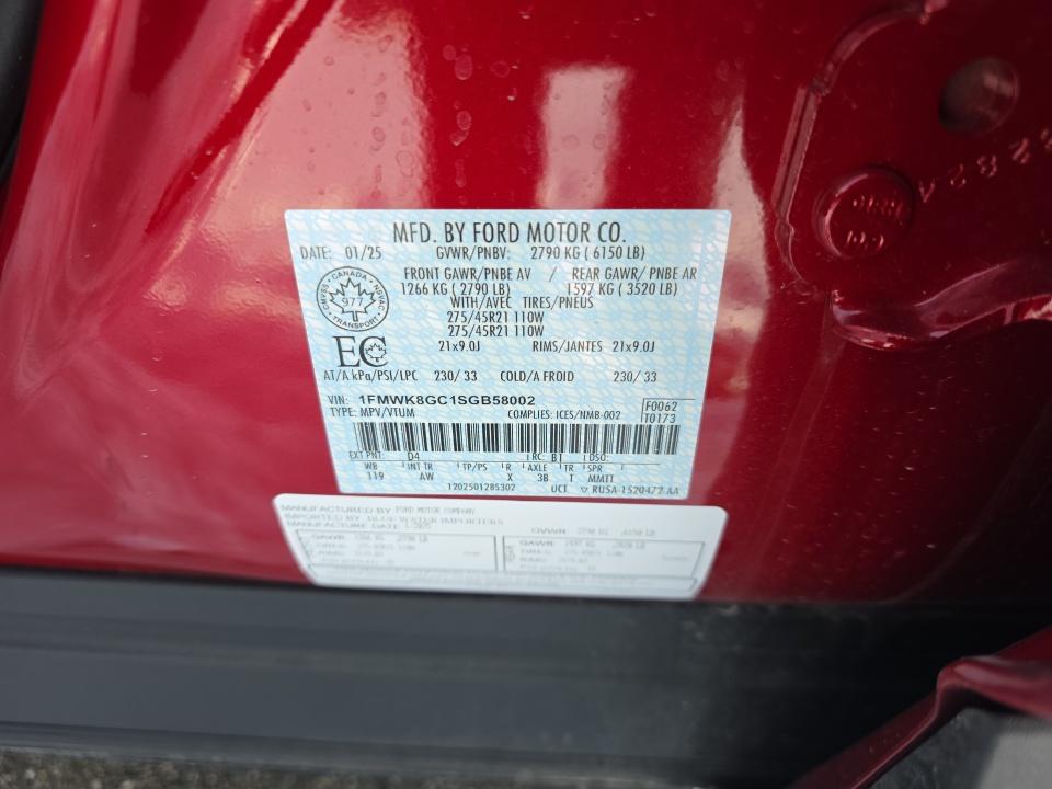 2025 Ford Explorer ST AWD