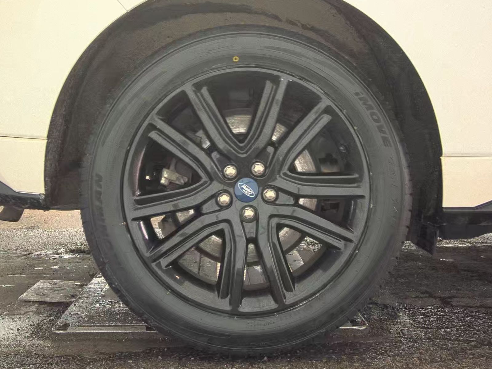 2022 Ford Edge ST-Line AWD