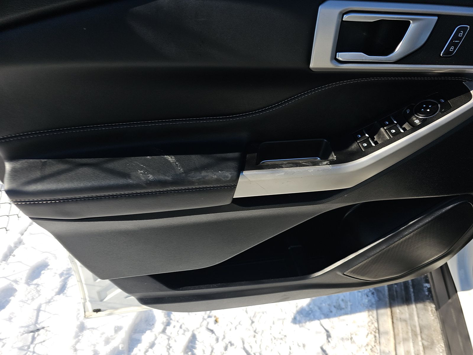 2023 Ford Explorer XLT AWD