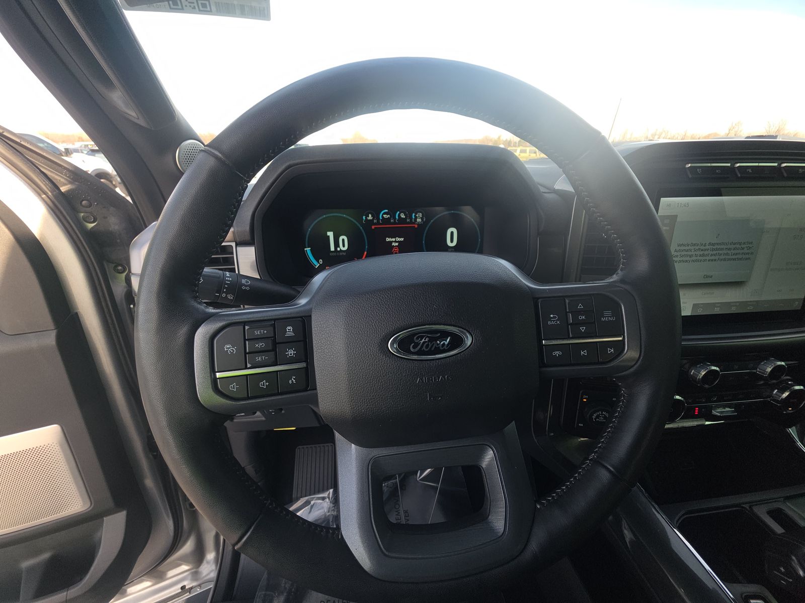 2023 Ford F-150 Hybrid Lariat AWD