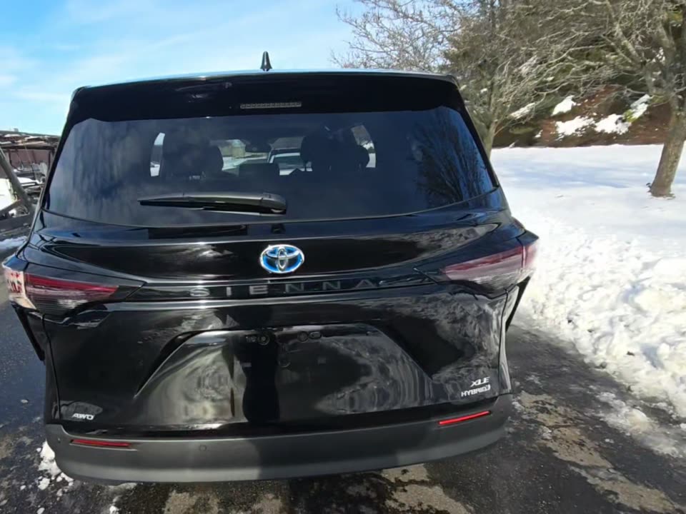 2024 Toyota Sienna XLE AWD