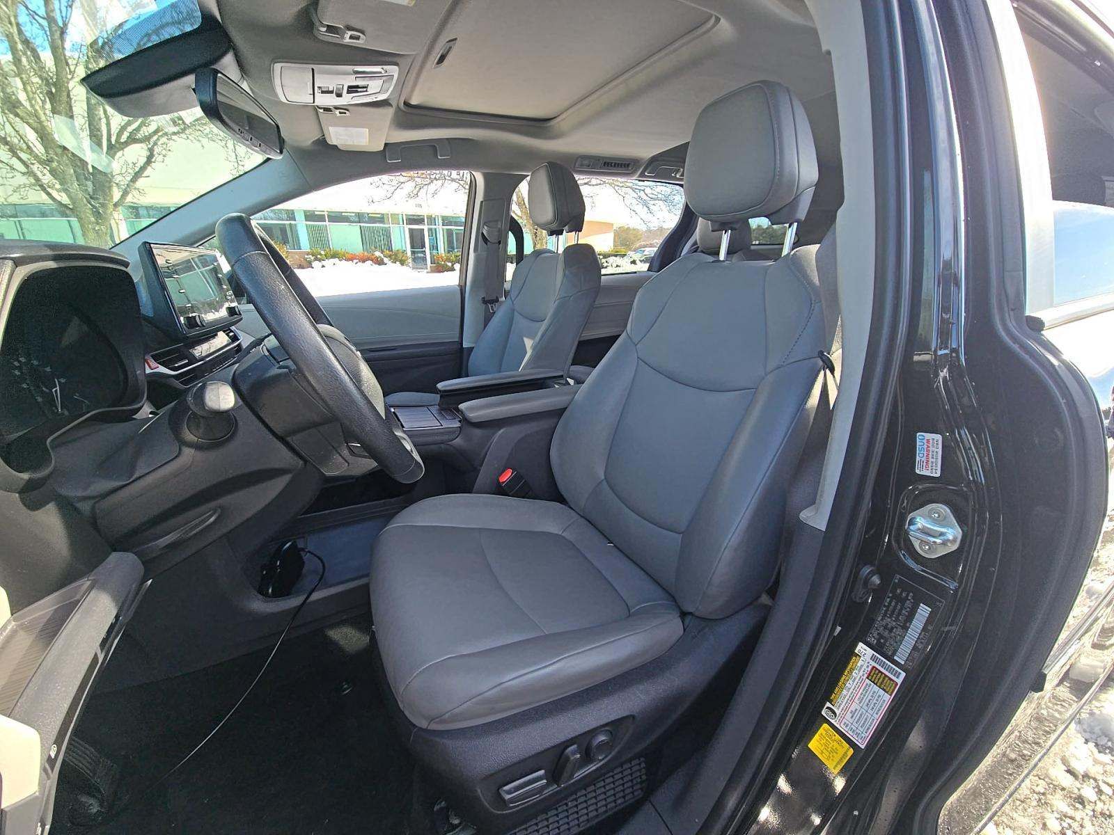 2024 Toyota Sienna XLE AWD