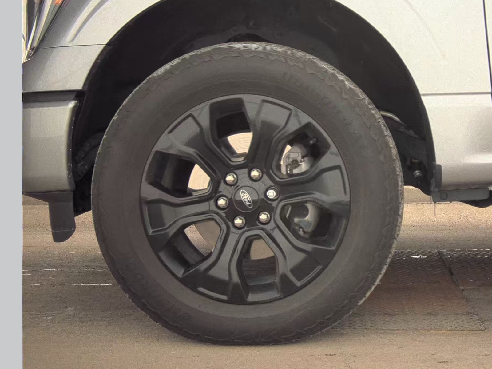 2023 Ford F-150 Hybrid Lariat AWD