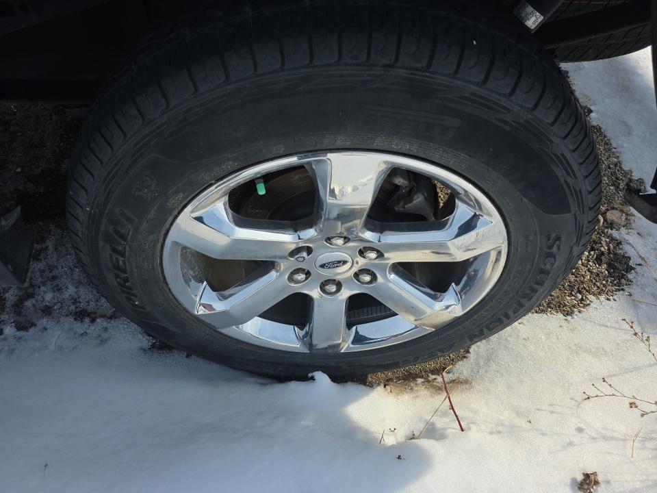 2023 Ford F-150 Lariat AWD