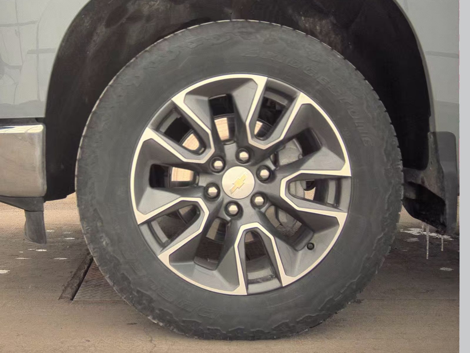 2024 Chevrolet Silverado 1500 LT AWD