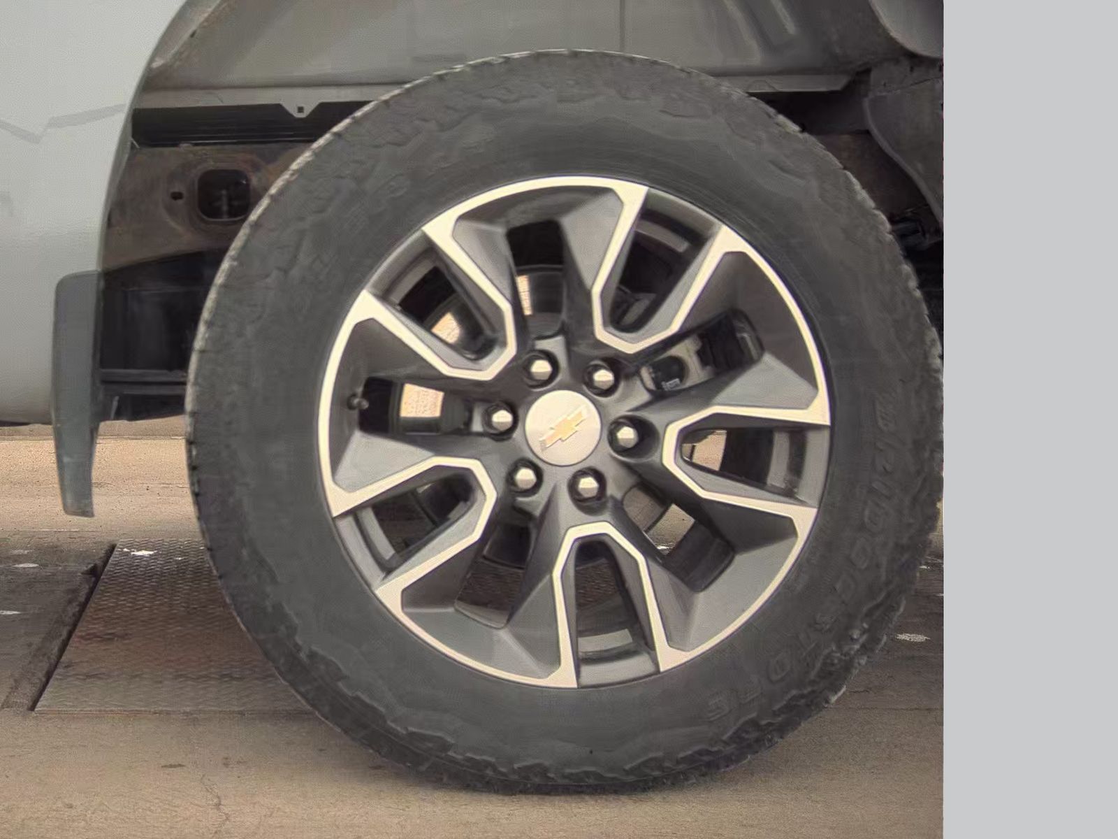 2024 Chevrolet Silverado 1500 LT AWD