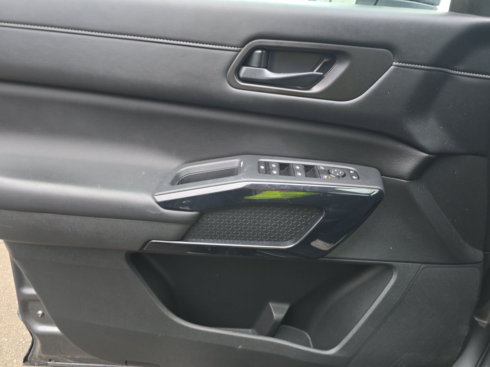 2024 Nissan Pathfinder S AWD