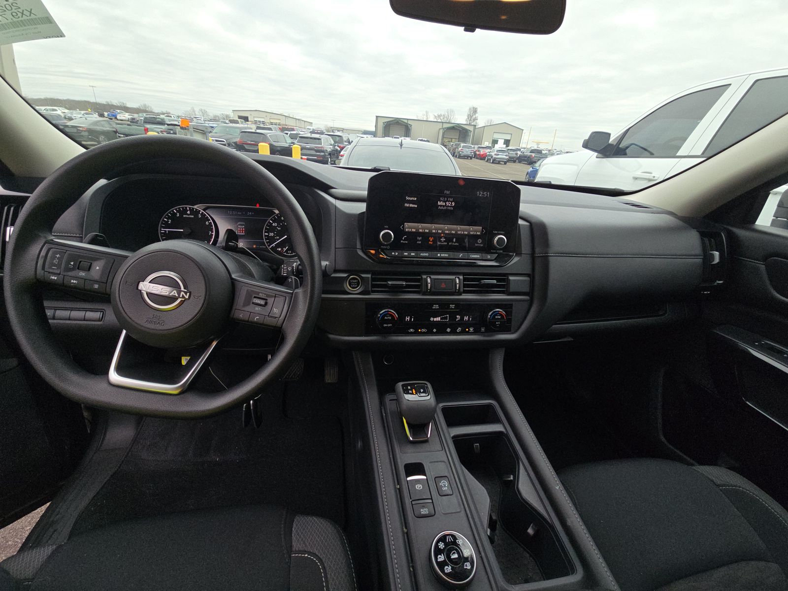 2024 Nissan Pathfinder S AWD