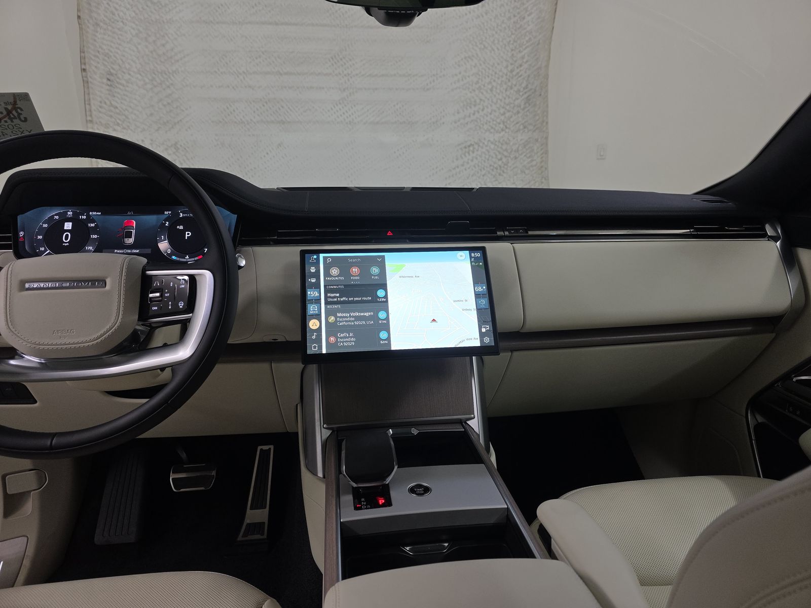 2025 Land Rover Range Rover SE AWD