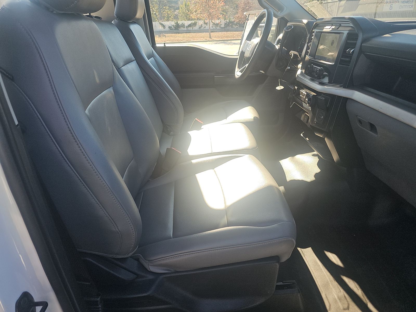 2022 Ford F-150 XL RWD