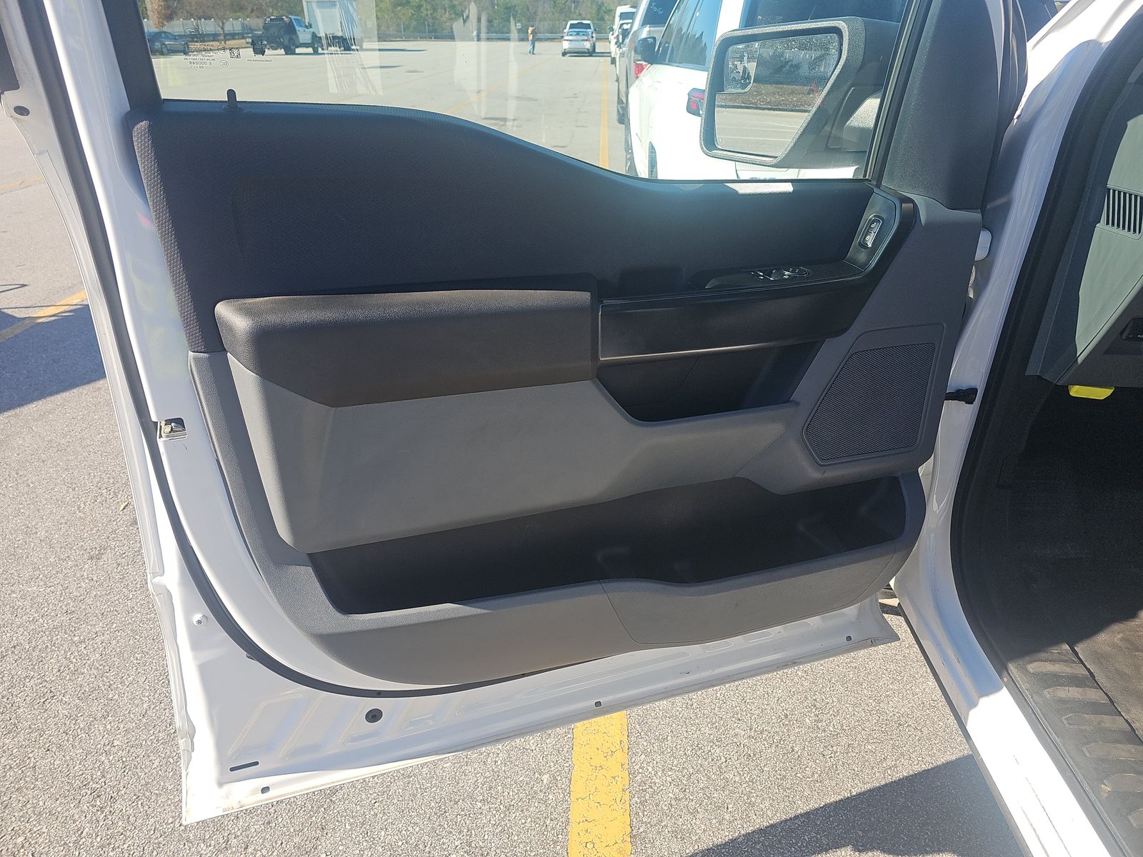 2022 Ford F-150 XL RWD