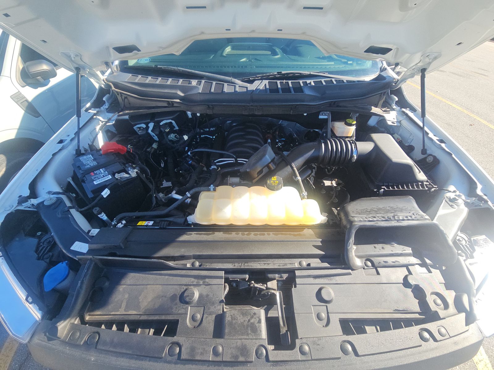 2022 Ford F-150 XL RWD