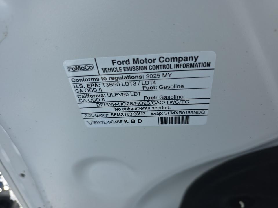 2025 Ford Explorer ST AWD