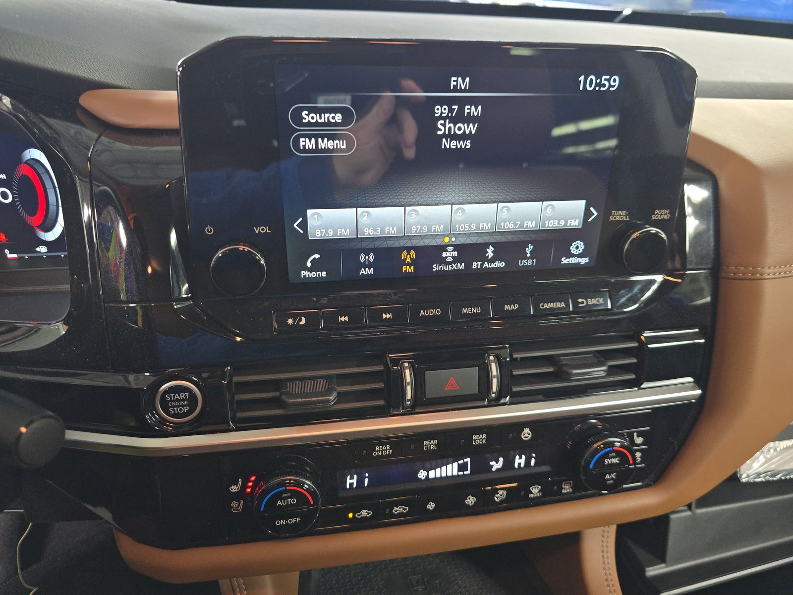 2024 Nissan Pathfinder Platinum FWD