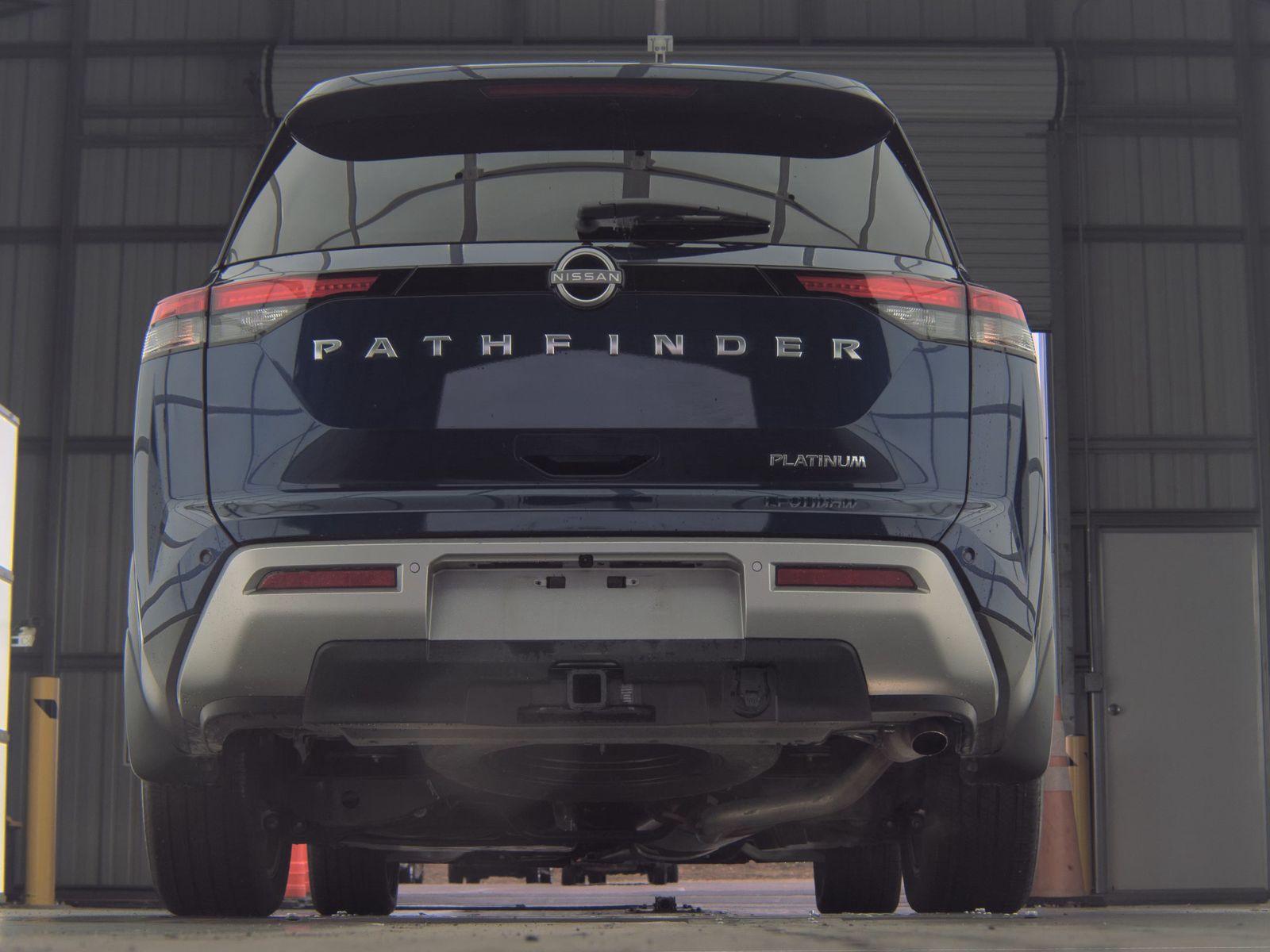 2024 Nissan Pathfinder Platinum FWD