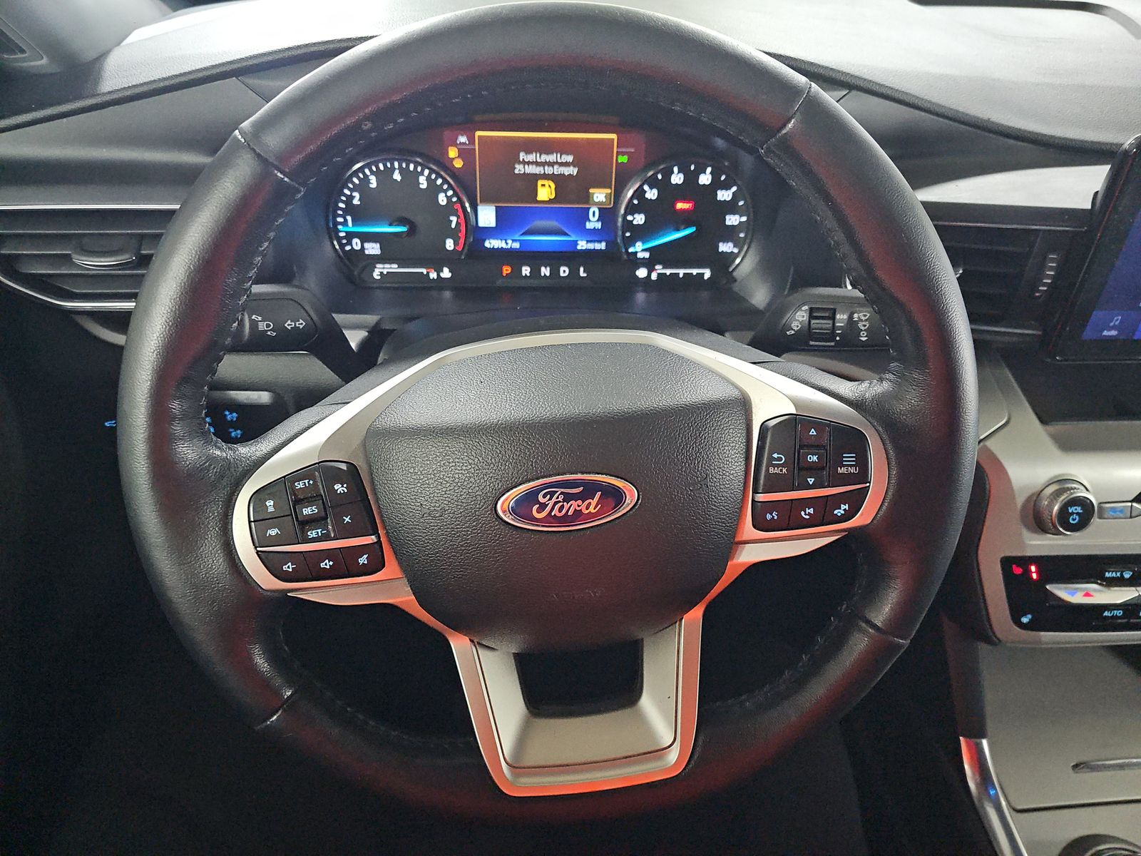 2022 Ford Explorer XLT AWD