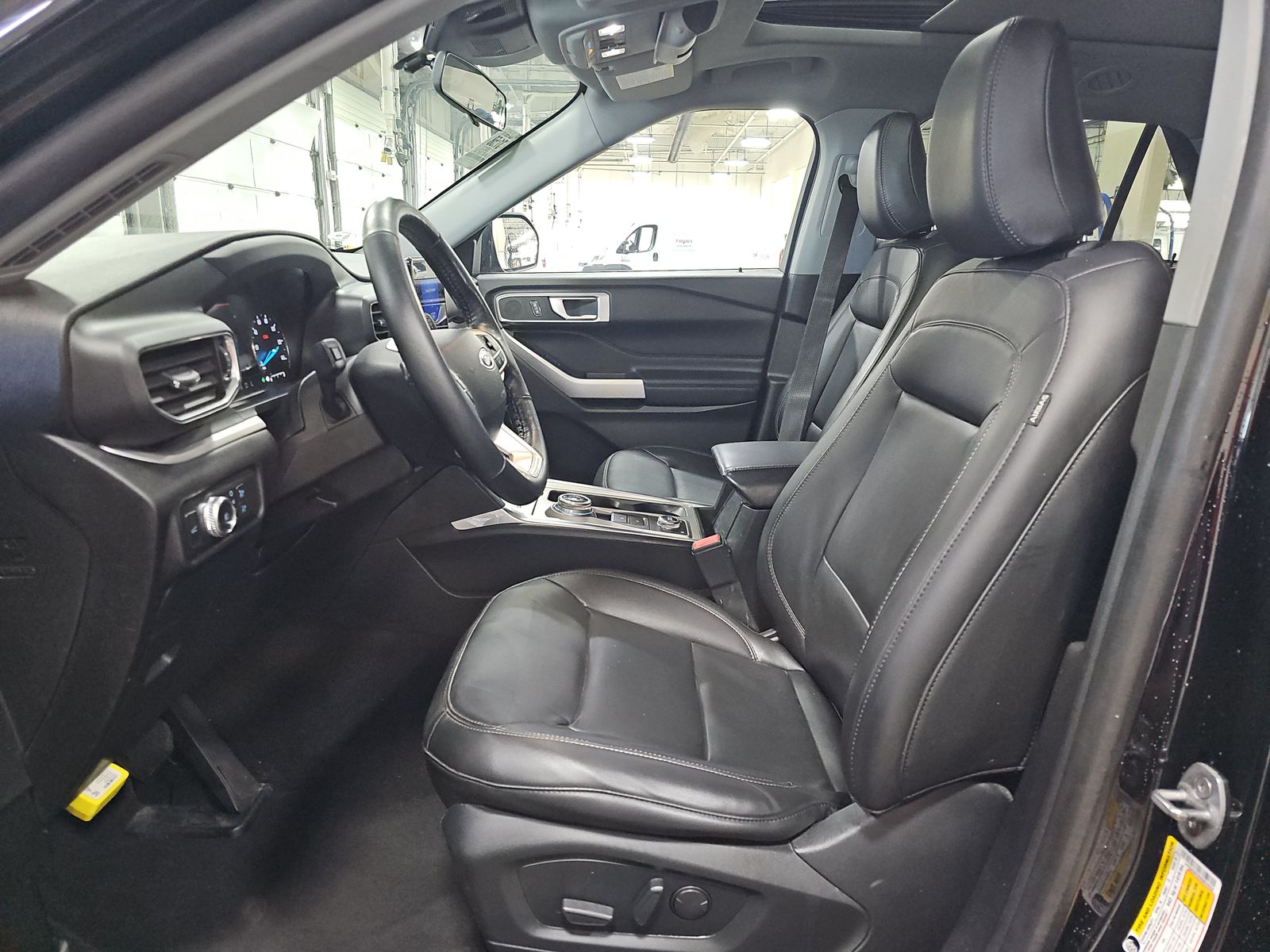 2022 Ford Explorer XLT AWD