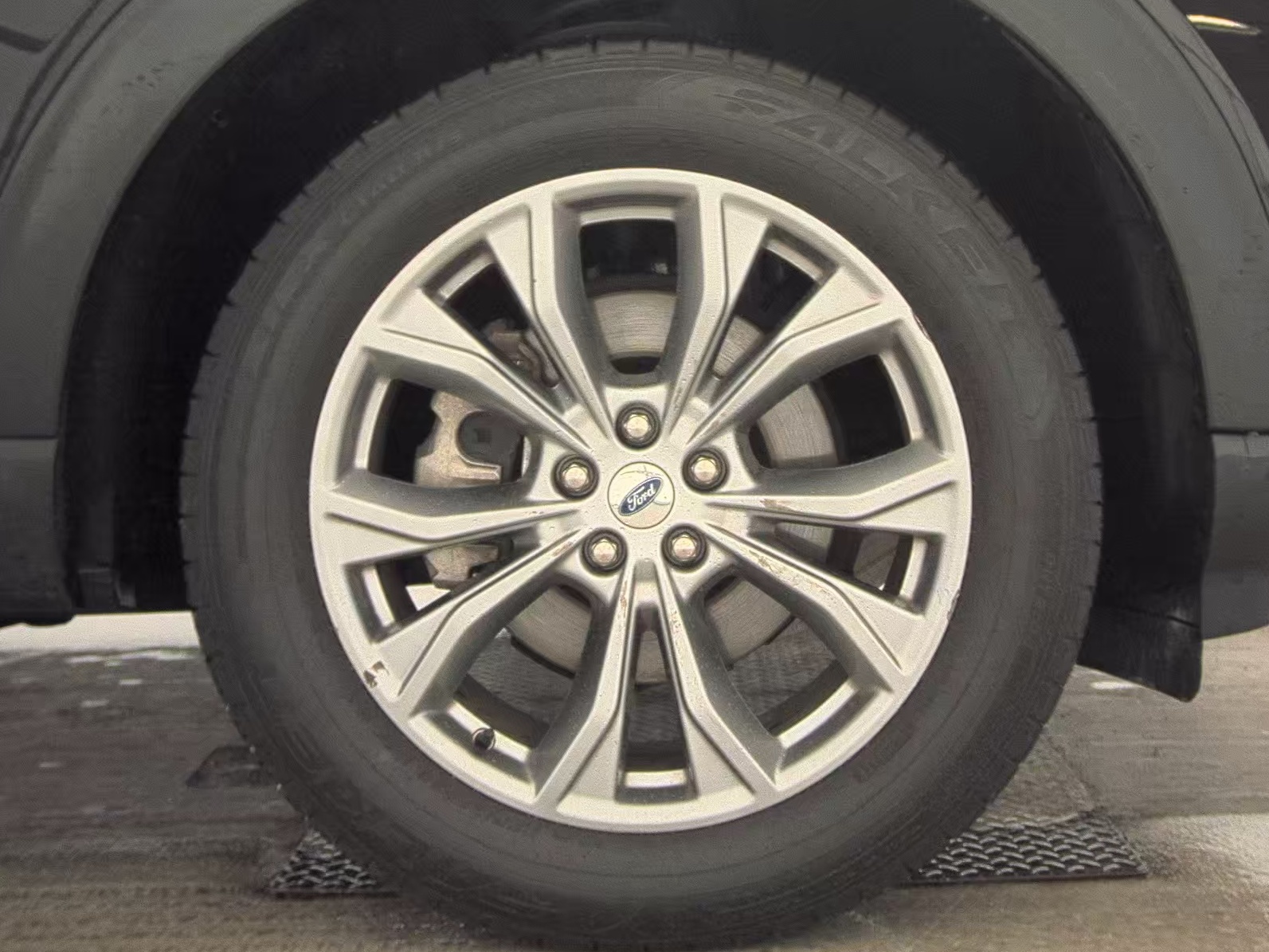 2022 Ford Explorer XLT AWD