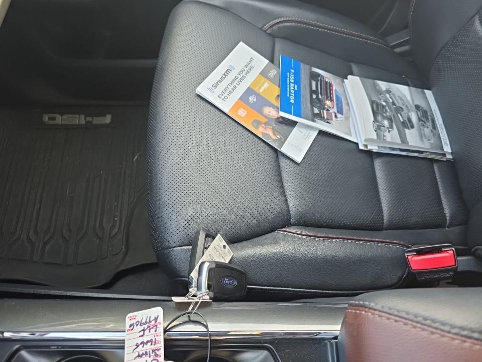 2023 Ford F-150 Lariat AWD