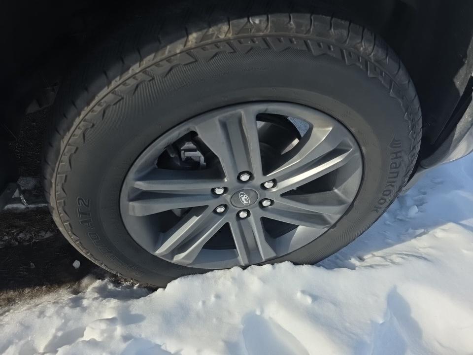 2023 Ford F-150 Lariat AWD