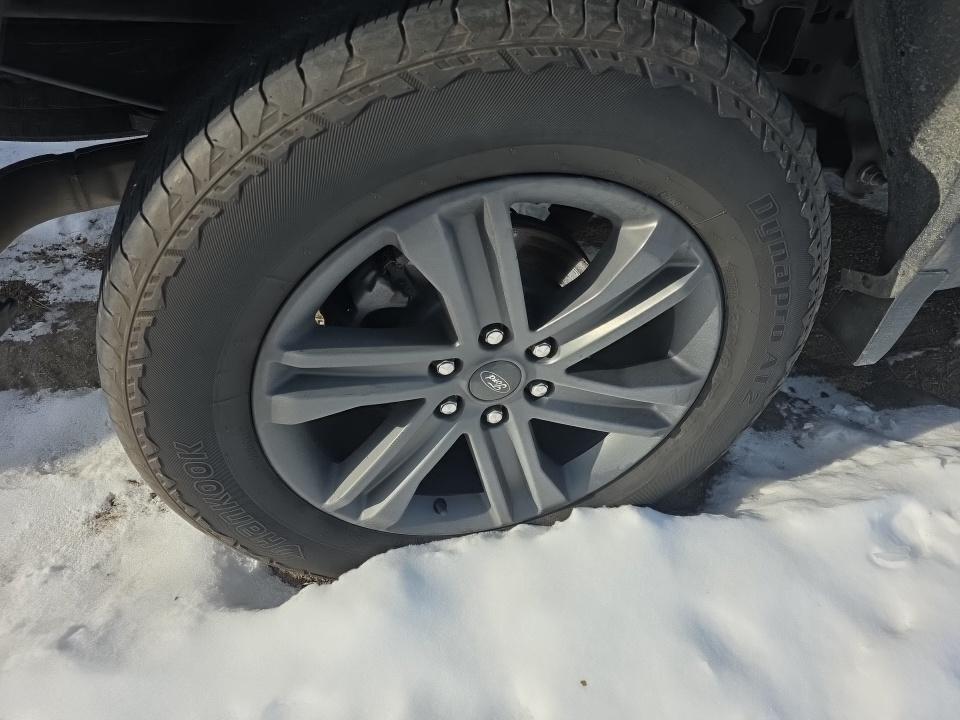 2023 Ford F-150 Lariat AWD