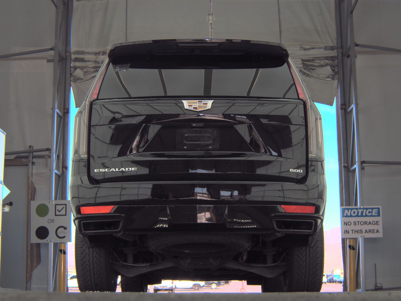 2023 Cadillac Escalade ESV Sport AWD