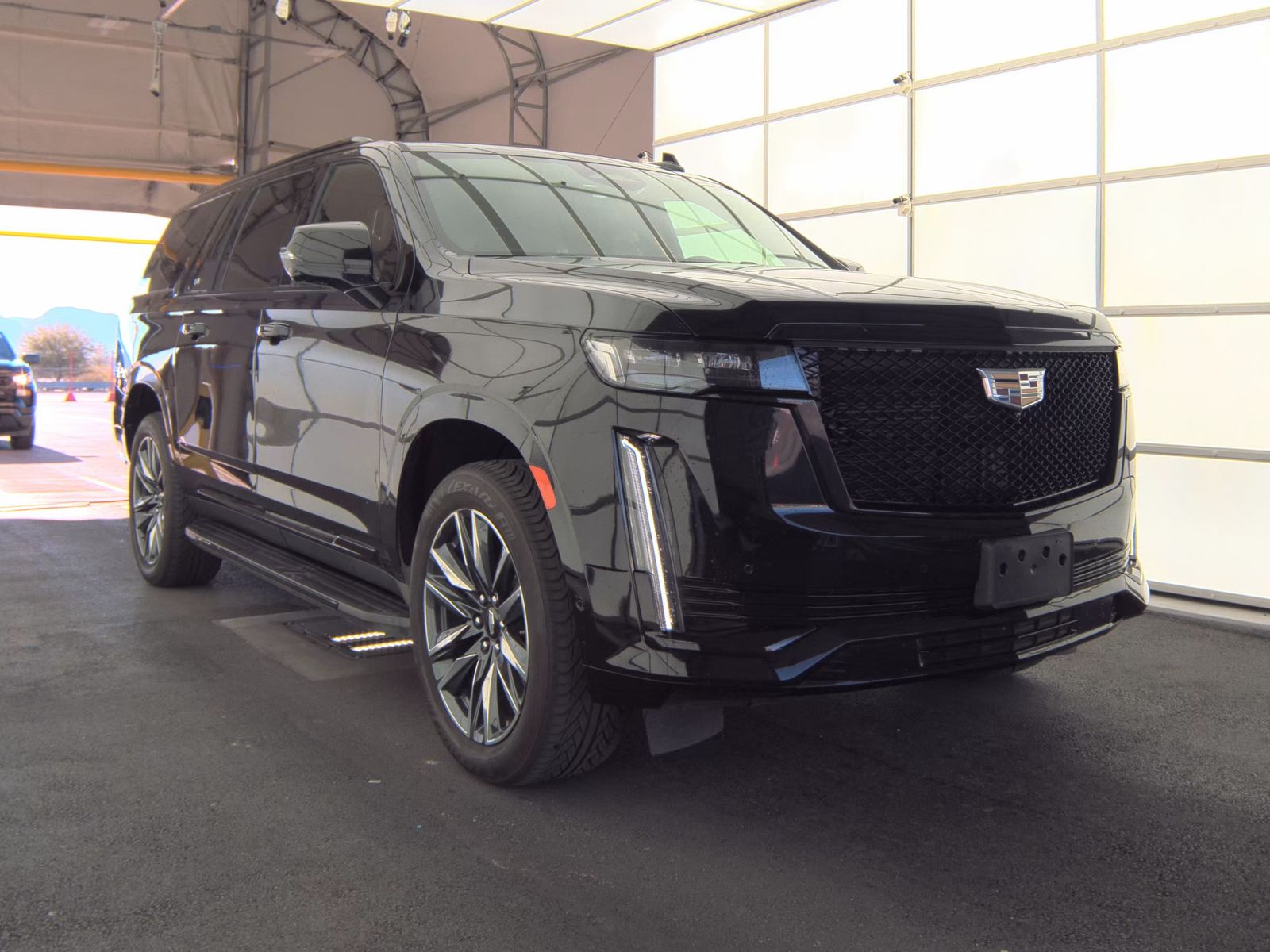 2023 Cadillac Escalade ESV Sport AWD