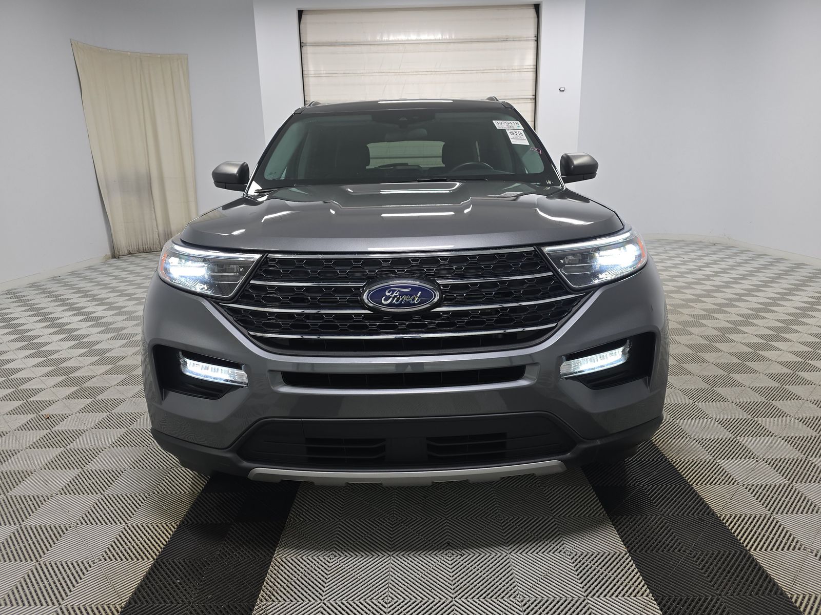 2023 Ford Explorer XLT AWD