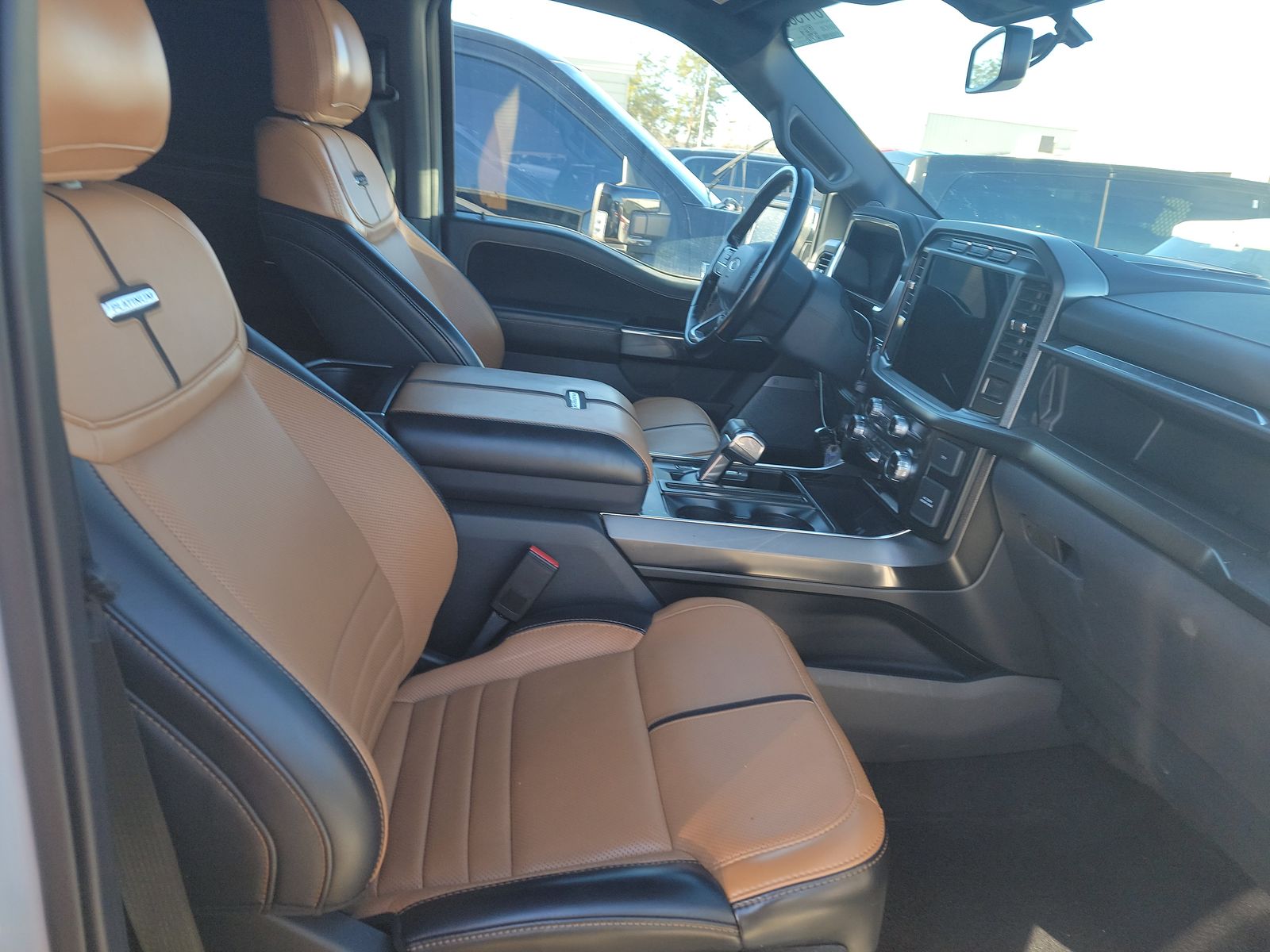 2023 Ford F-150 Platinum AWD