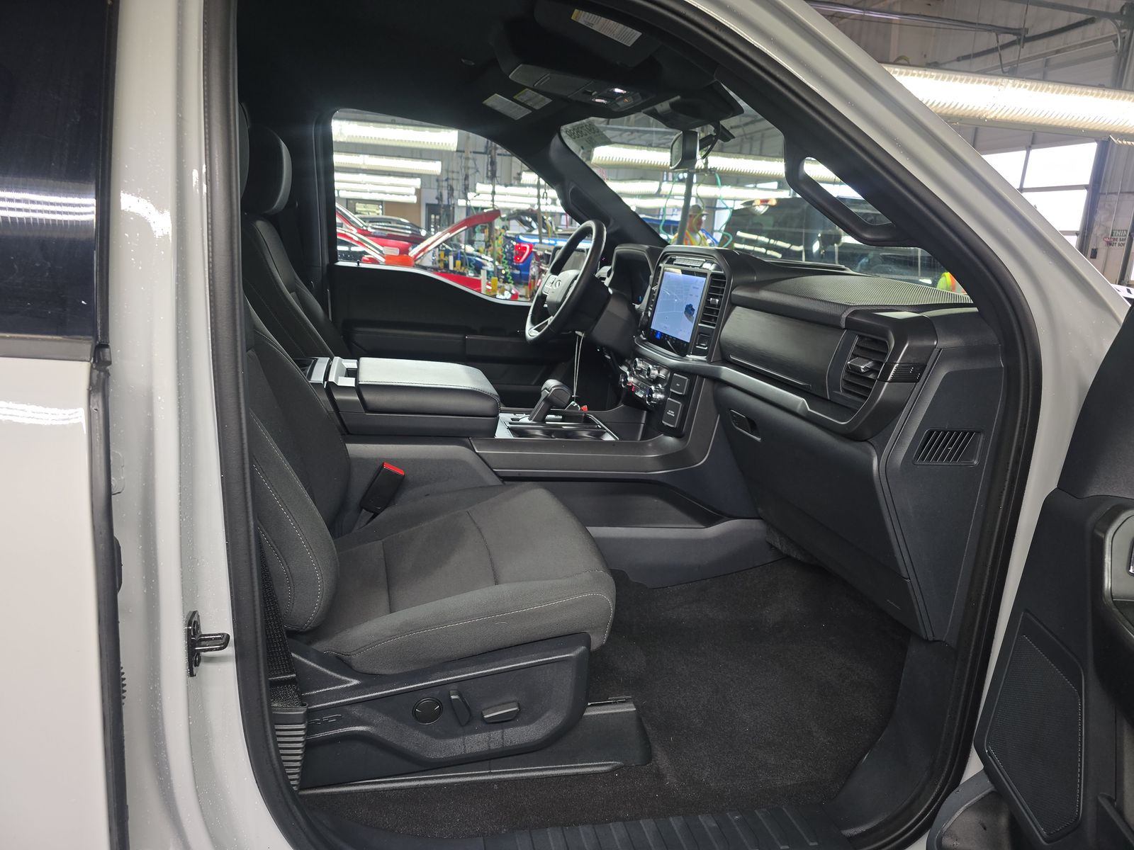 2024 Ford F-150 XLT AWD