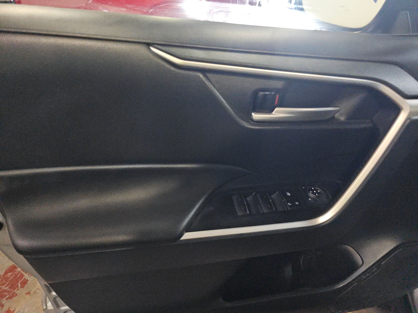 2024 Toyota RAV4 XLE FWD