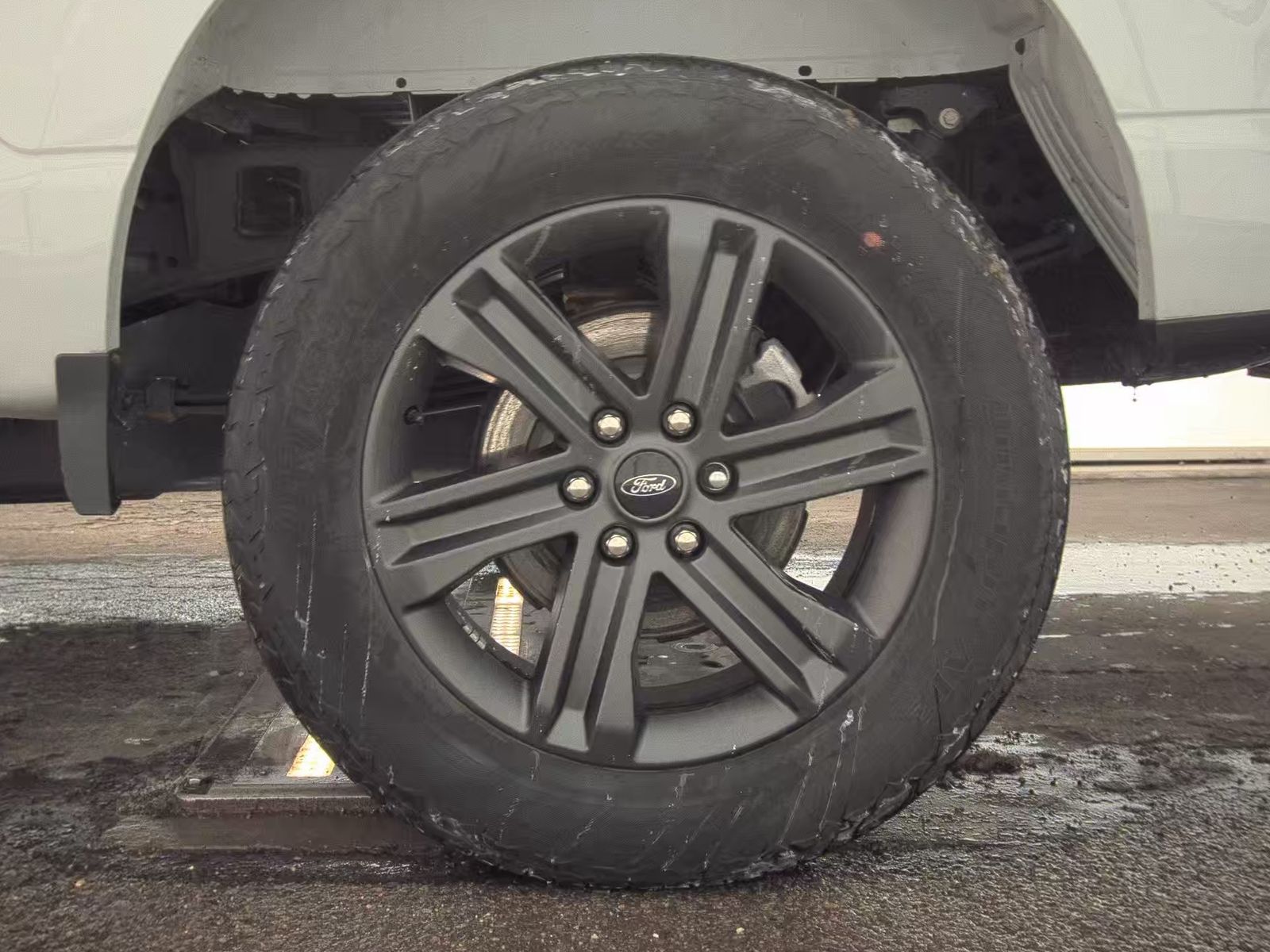 2023 Ford F-150 Hybrid XLT AWD