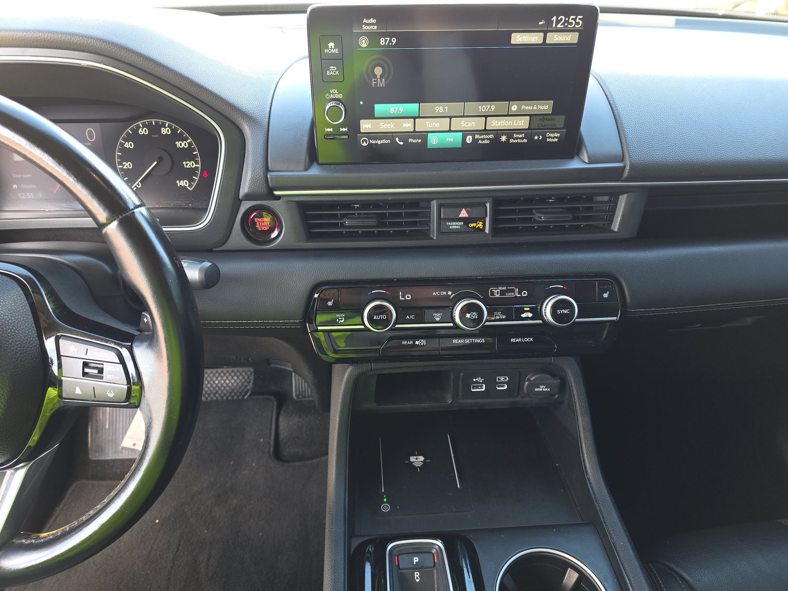 2023 Honda Pilot Touring FWD