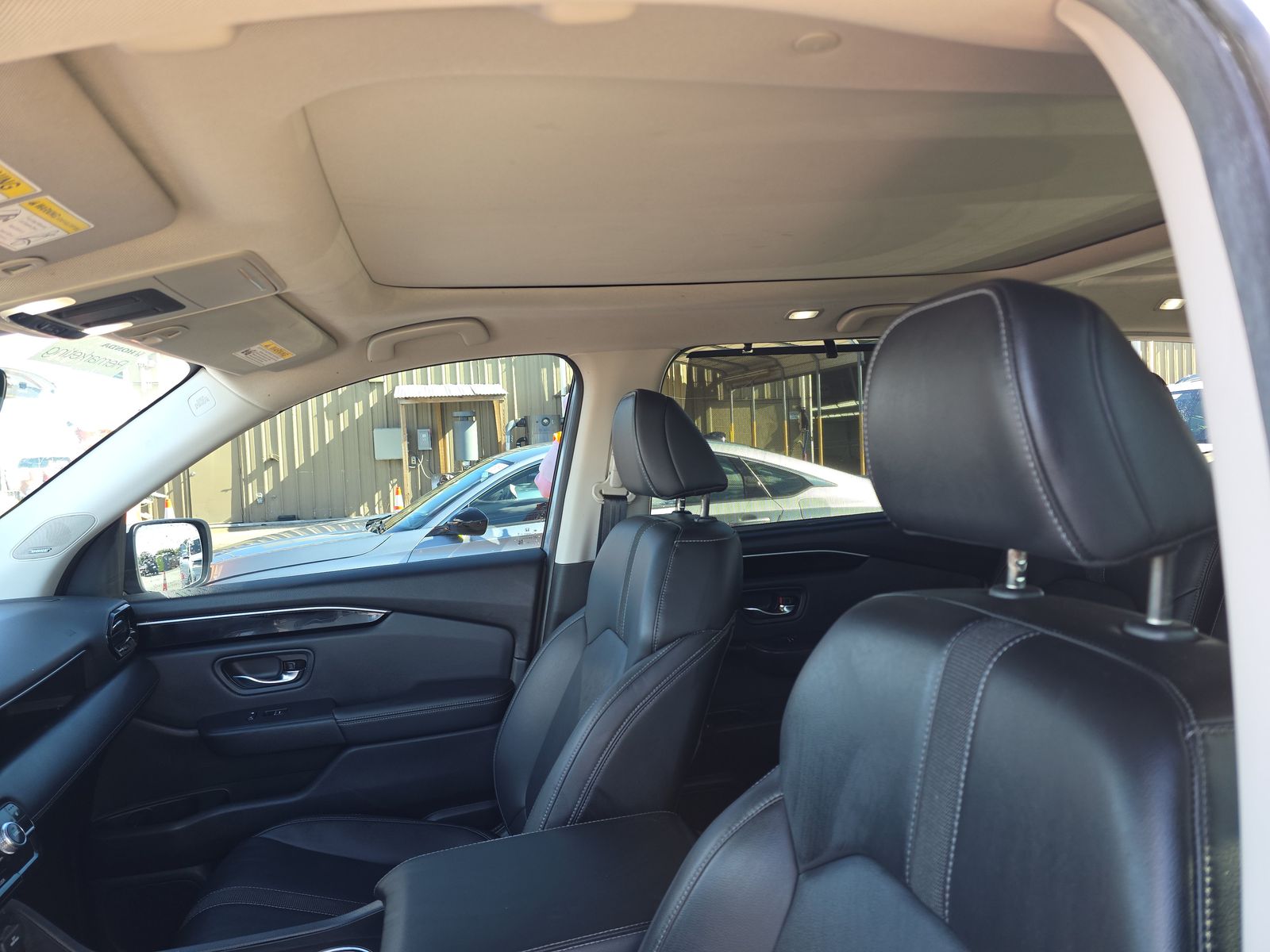 2023 Honda Pilot Touring FWD