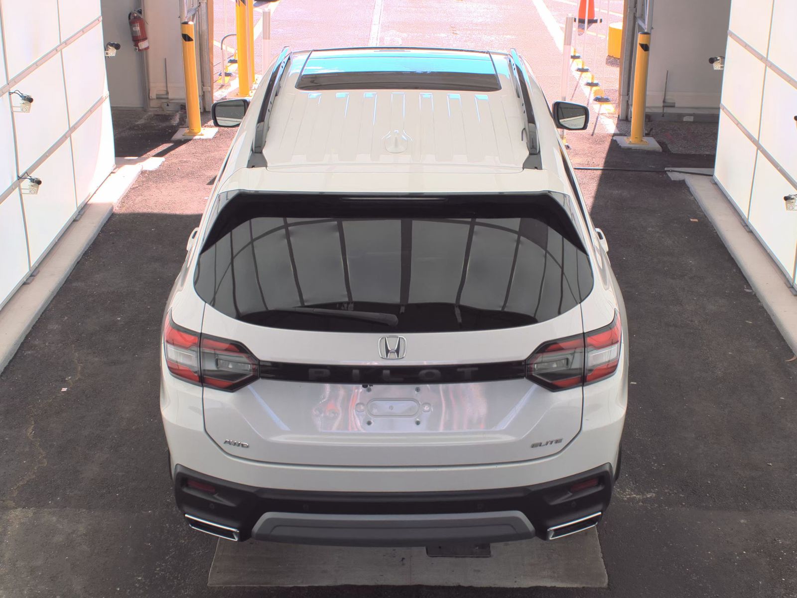 2023 Honda Pilot Elite AWD