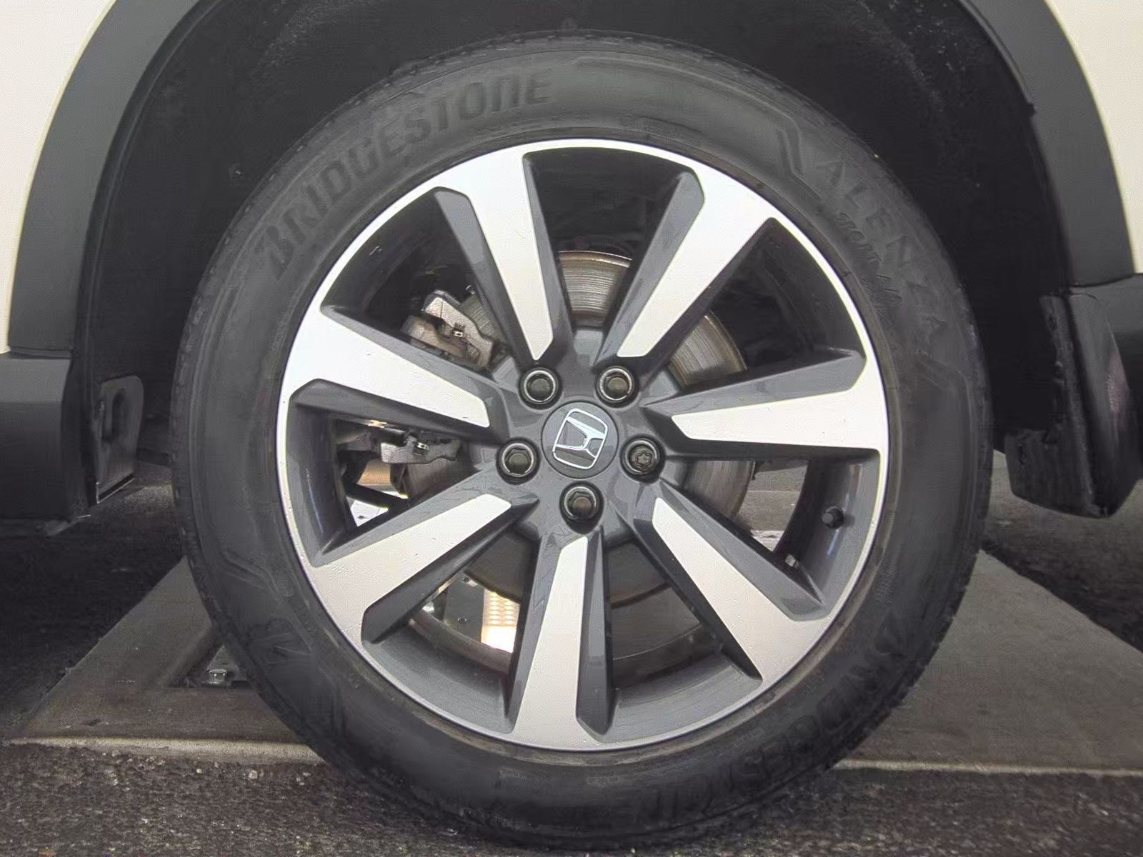 2023 Honda Pilot Elite AWD