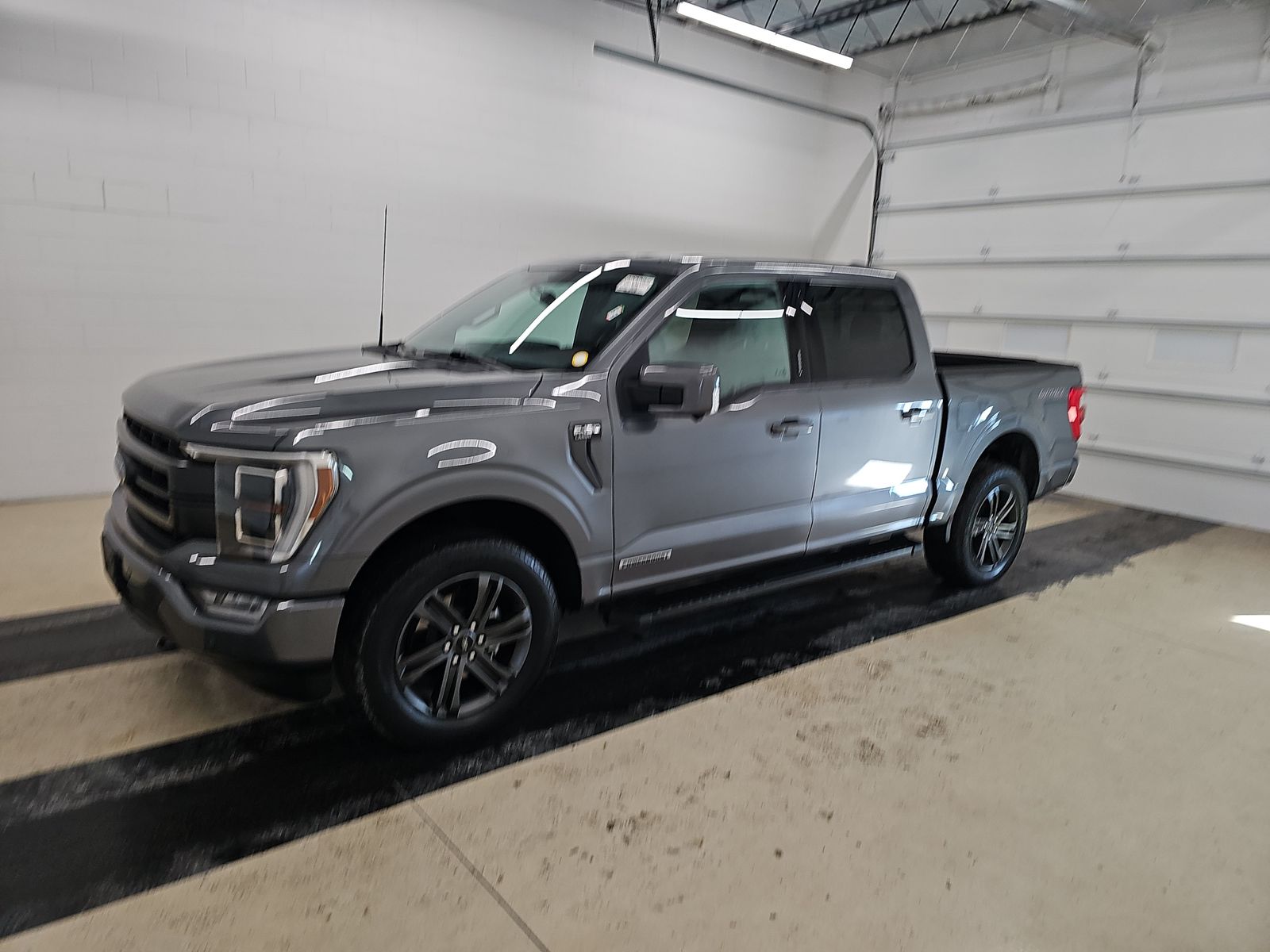 2022 Ford F-150 Hybrid Lariat AWD