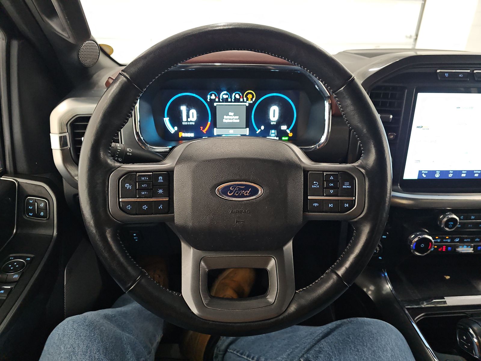 2022 Ford F-150 Hybrid Lariat AWD