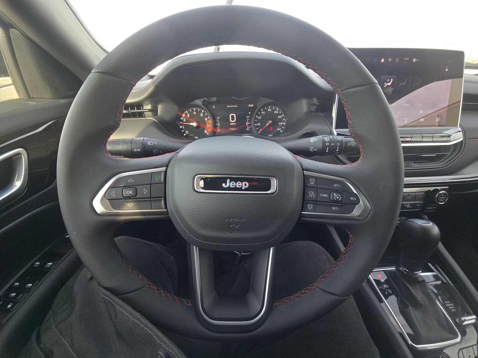 2025 Jeep Compass Trailhawk AWD