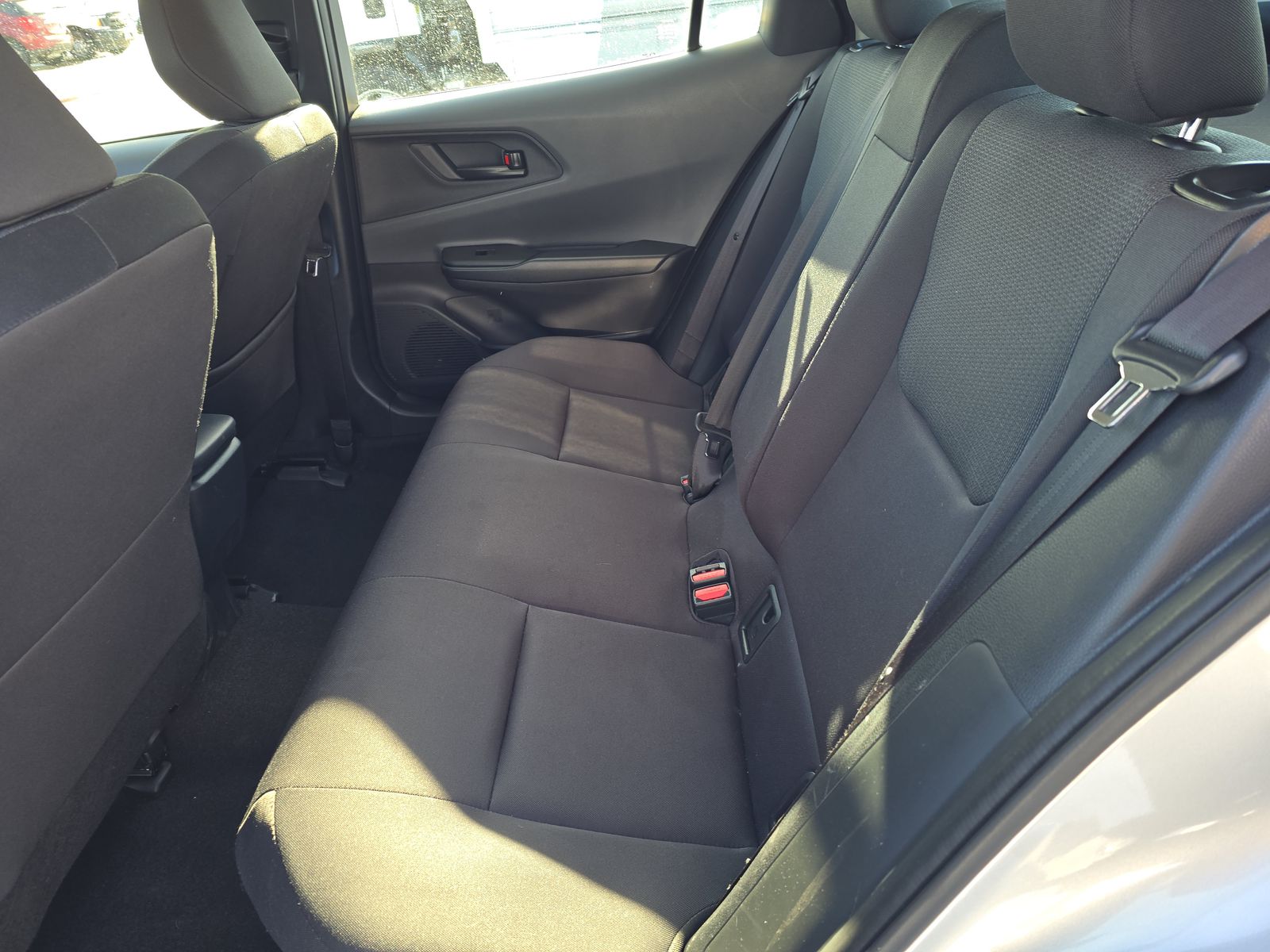 2025 Toyota Prius LE FWD